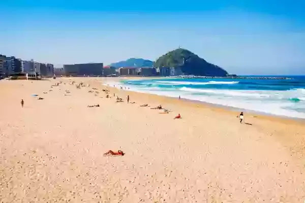 La Playa de la Concha: Belleza Icónica