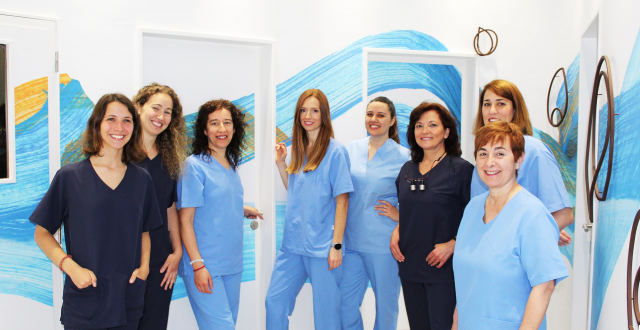 Clínica Dental Achútegui